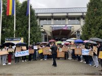 Anul universitar a început cu proteste studenţeşti în marile oraşe