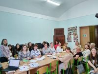 Aproape 120 de cursanţi înscrişi la Lectoratul de limba română al USV de la Universitatea din Cernăuţi