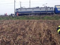 Poliţia a oprit un tren, pentru a preveni o tragedie...