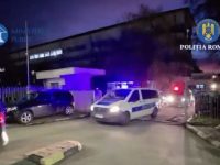 Percheziţii de amploare la Evidenţa Populaţiei şi la o primărie din judeţ