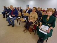 Trăieşte şi-nfloreşte Bucovina românească a cuvântului scris