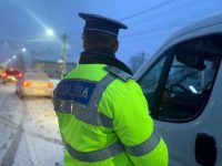 În doar două zile, 260 de amenzi şi 24 de permise reţinute, pentru viteză şi depăşiri neregulamentare