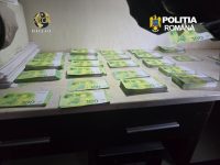 Cei trei suceveni care au falsificat milioane de euro la Burla au fost arestaţi preventiv