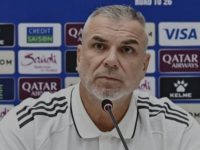 Antrenorul Cosmin Olăroiu oferă cazare şi masă pentru 10 elevi şi 4 profesori suceveni blocaţi în Dubai