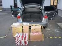 Peste 2.200 de pachete de ţigări de contrabandă, descoperite de poliţiştii de frontieră într-un autoturism oprit la Milişăuţi
