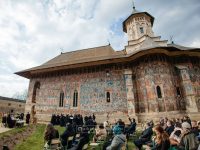 A opta aşezare de suflet în tihna Chindiilor culturale de la Mănăstirea Moldoviţa