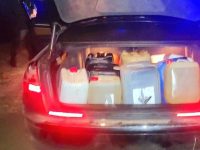 Trei suspecţi depistaţi de poliţiştii din Rădăuţi în cazuri de furt de motorină