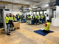 EGGER investeşte pe termen lung în siguranţa la locul de muncă, cu programe de prevenţie şi instruire aplicată