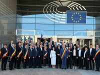Delegaţie numeroasă a PSD Suceava, în vizită oficială la Parlamentul European