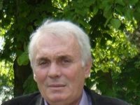 Despre poet şi despre nesfârşire