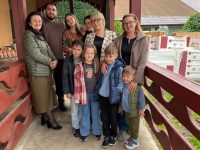 Beneficiarii Centrului Vârstnicilor Eklitos, sprijiniţi prin proiectul Grădiniţei cu Program Prelungit „1-2-3” Suceava