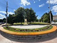 Modernizare în piaţeta bustului Luceafărului poeziei româneşti Mihai Eminescu