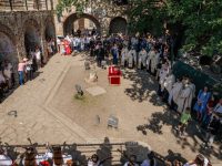 Voievozii care au zidit Ţara Moldovei prin credinţă, curaj şi înţelepciune au fost pomeniţi în Cetatea de Scaun a Sucevei