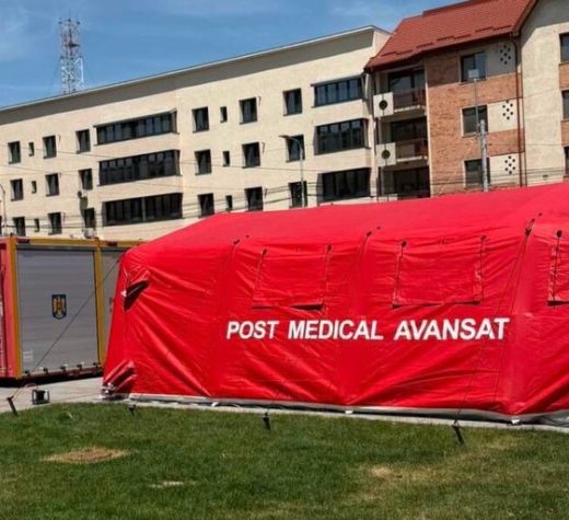 Puncte de prim-ajutor şi distribuire a apei, deschise de ISU Suceava