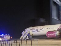 O pasageră a fost rănită la debarcarea din avionul de Luton