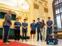 CJ Suceava sprijină, în premieră, echipa de robotică „Royal Engineers” de la CN „Ştefan cel Mare”