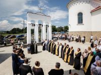 Binecuvântare arhierească în Parohia „Acoperământul Maicii Domnului” Ilişeşti