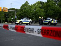 Un mort şi 16 răniţi după ce o maşină a intrat în mulţime, la Gay Pride de la Berlin